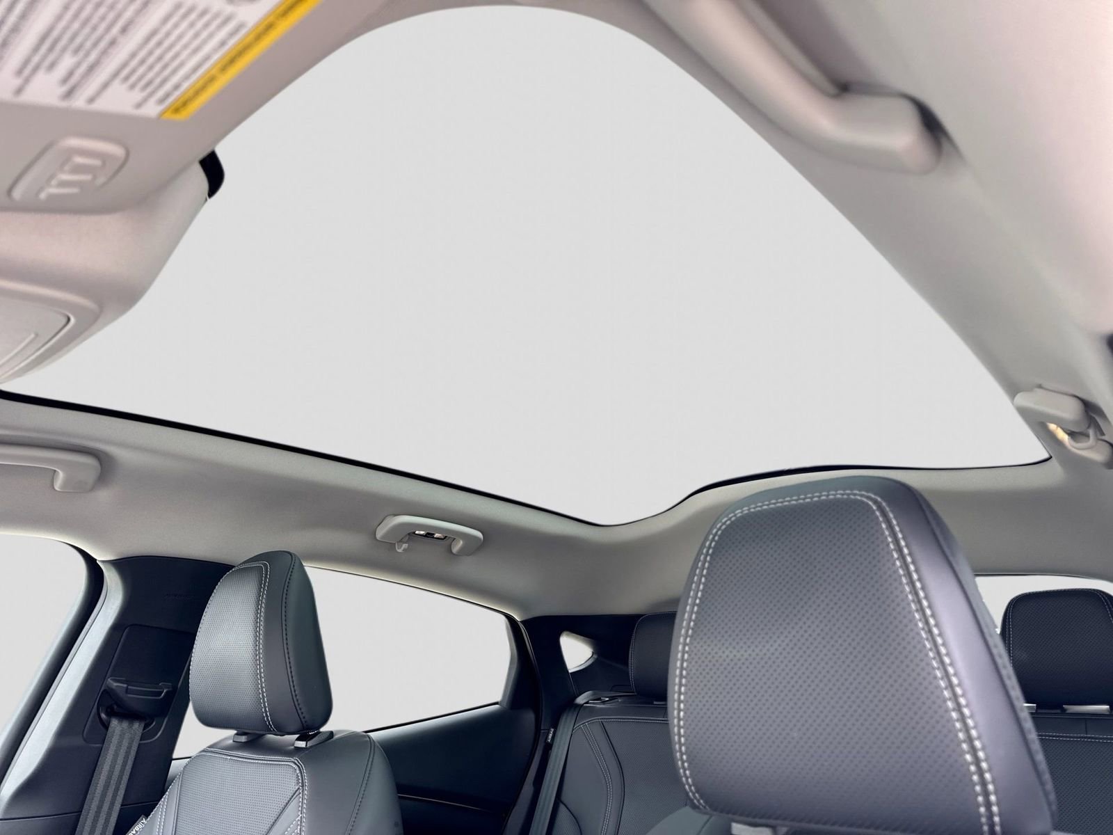 Used 2022 Ford Mustang Mach-E Premium image 19