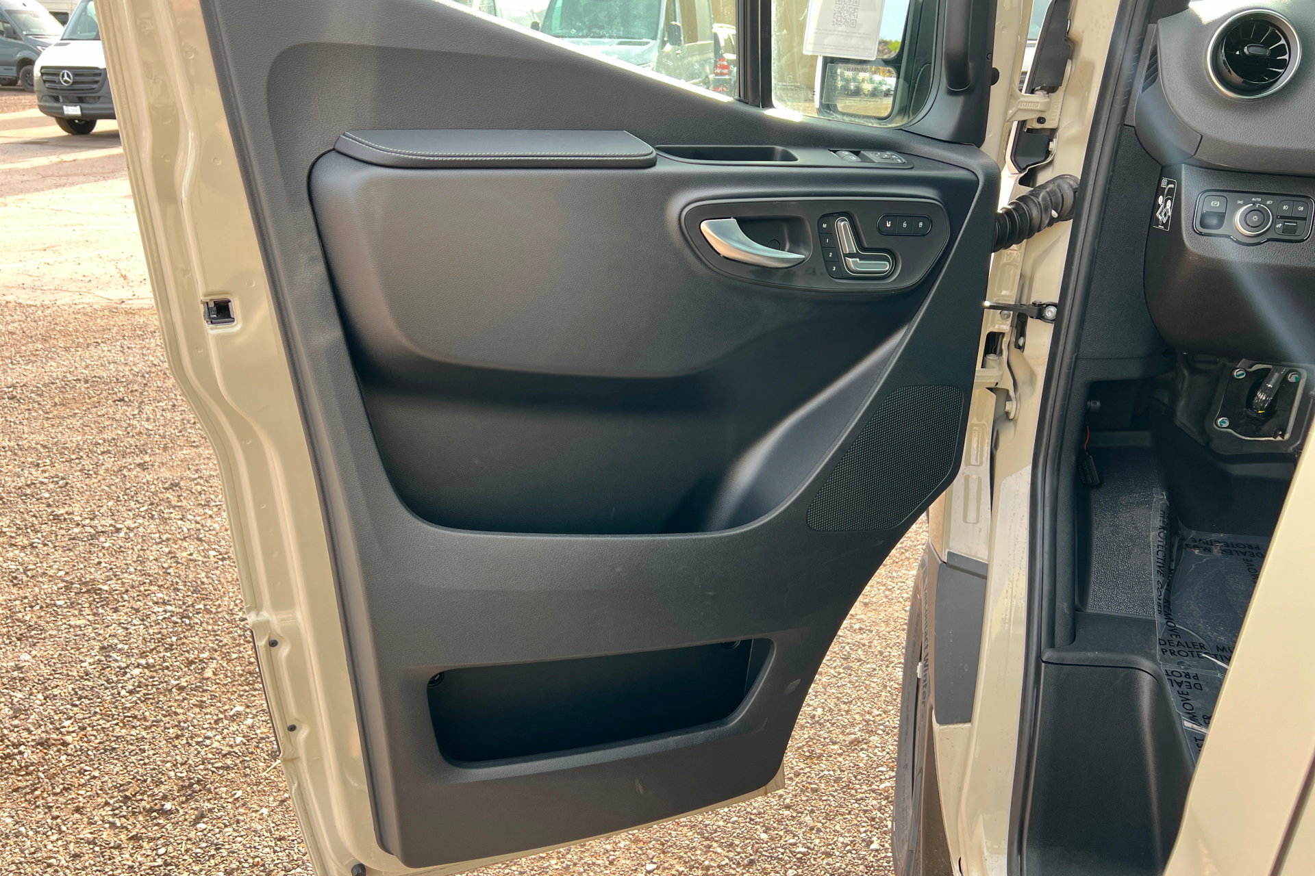 New 2026 Mercedes-Benz Sprinter 2500 image 14