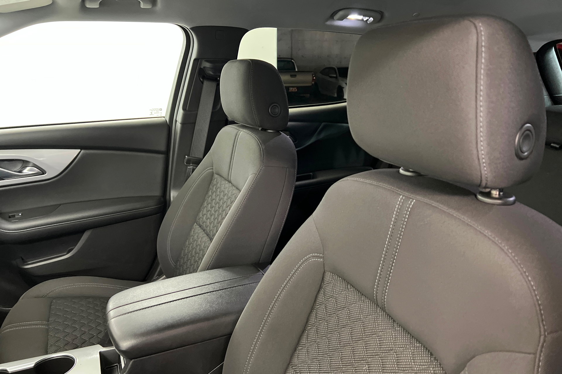 Used 2022 Chevrolet Blazer LT w/ LPO, Floor Liner Package FWD image 17