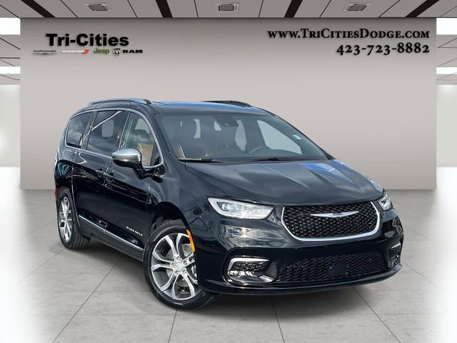 New 2026 Chrysler Pacifica Pinnacle AWD/4WD image 1