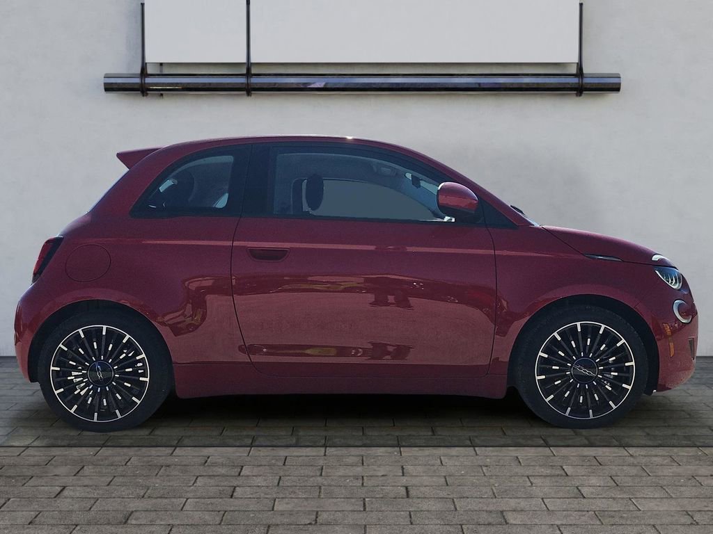 Used 2024 FIAT 500 e (RED) image 6