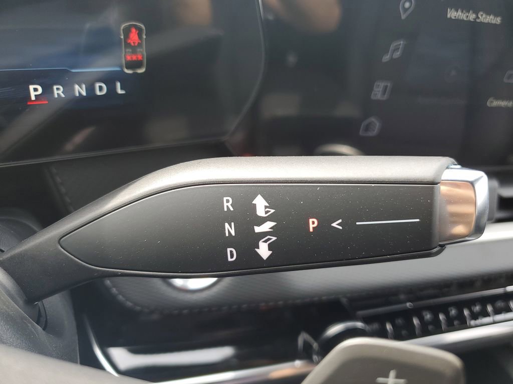 New 2026 Chevrolet Equinox LT w/ Convenience Package II image 28