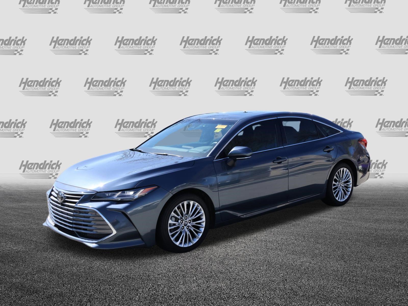 Used 2019 Toyota Avalon Limited w/ Advanced Safety Package image 5