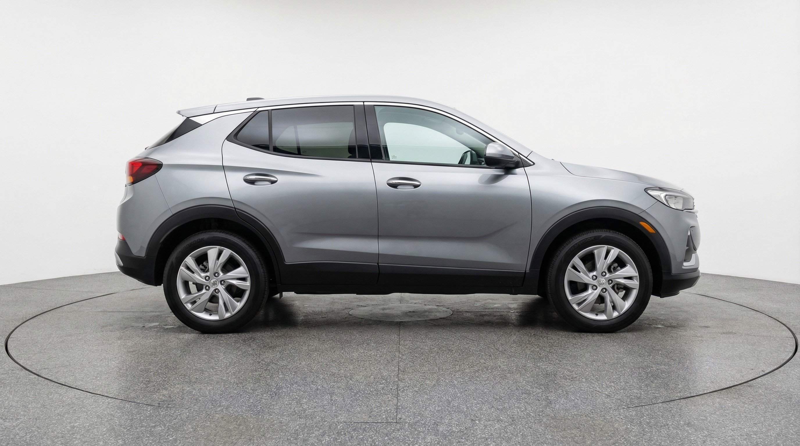 Used 2025 Buick Encore GX Preferred image 11