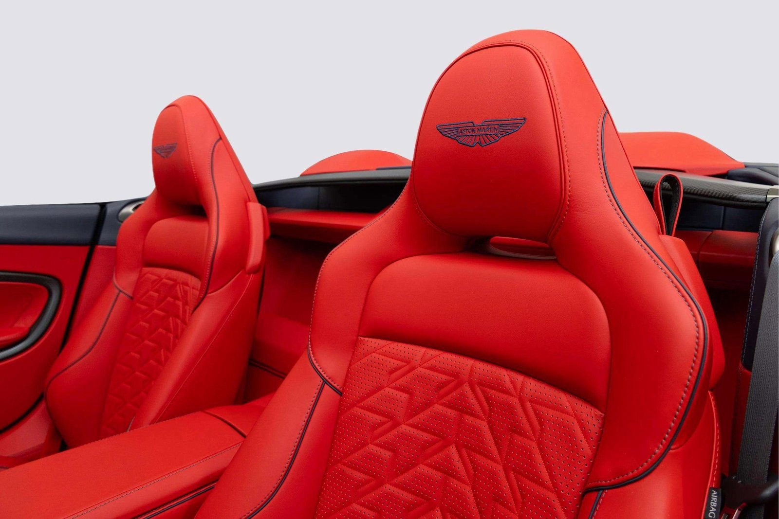 New 2026 Aston Martin Vanquish Convertible image 17