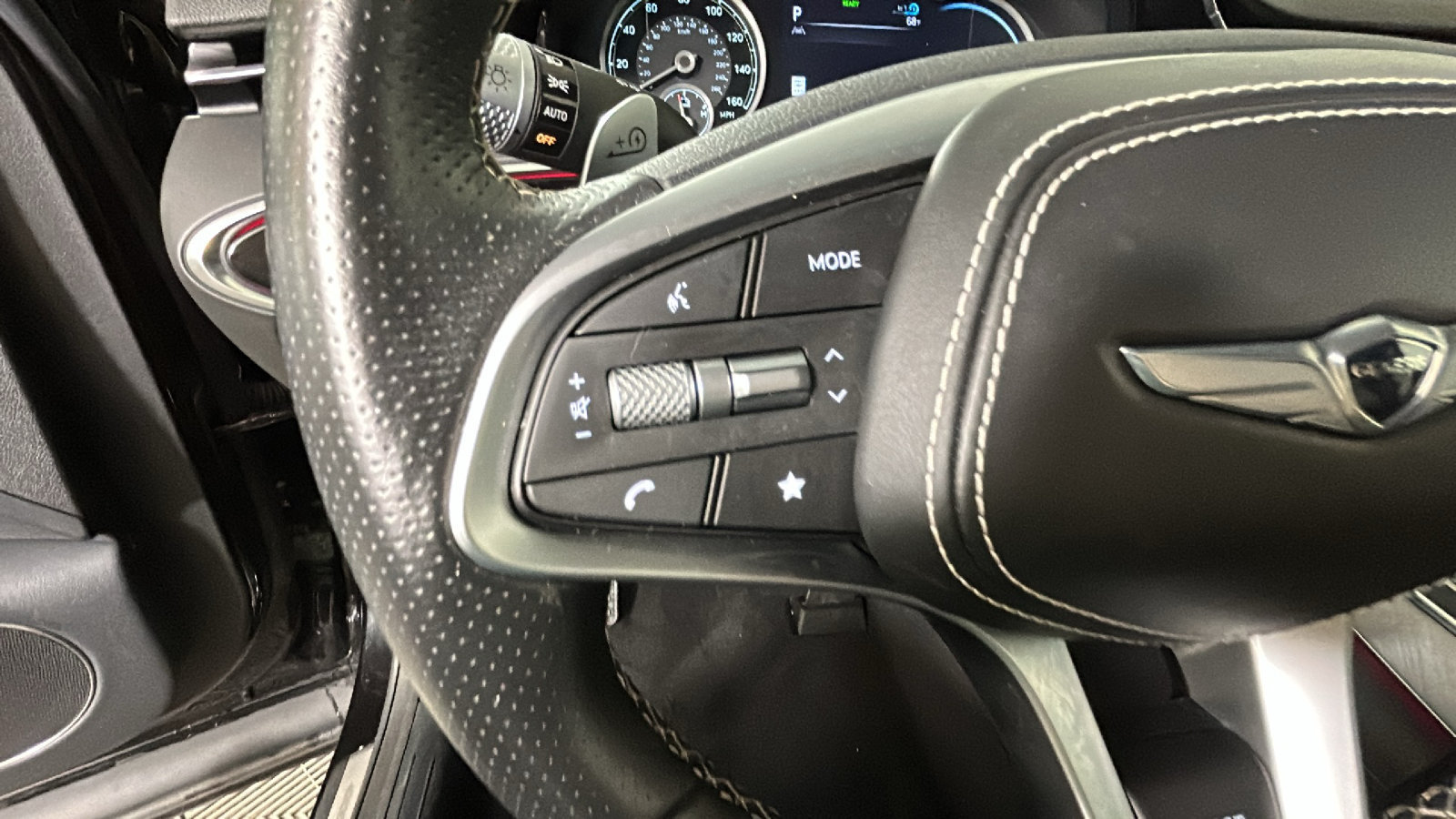 Used 2025 Genesis Electrified GV70 AWD/4WD image 20