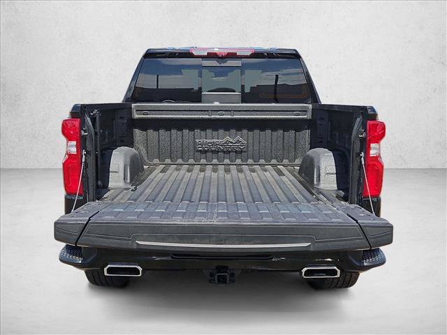 Certified 2023 Chevrolet Silverado 1500 High Country w/ High Country Premium Package AWD/4WD image 10