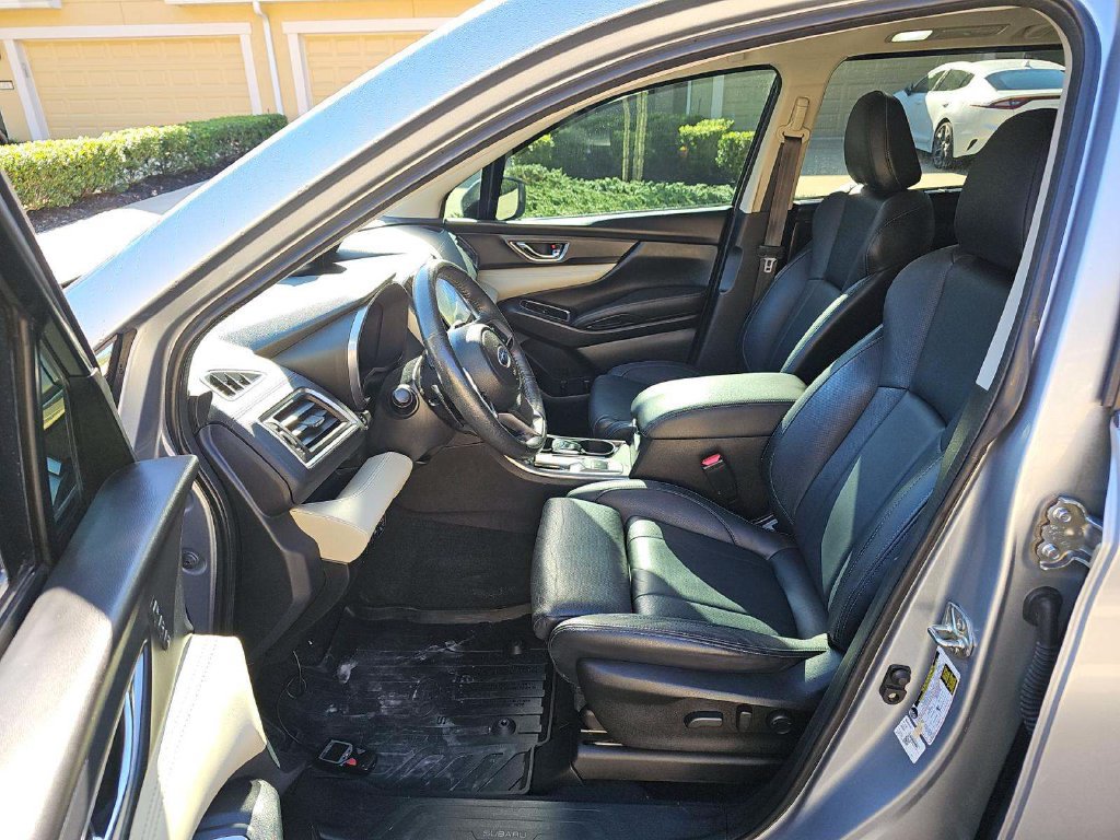 Used 2021 Subaru Ascent Limited w/ Technology Package AWD/4WD image 2