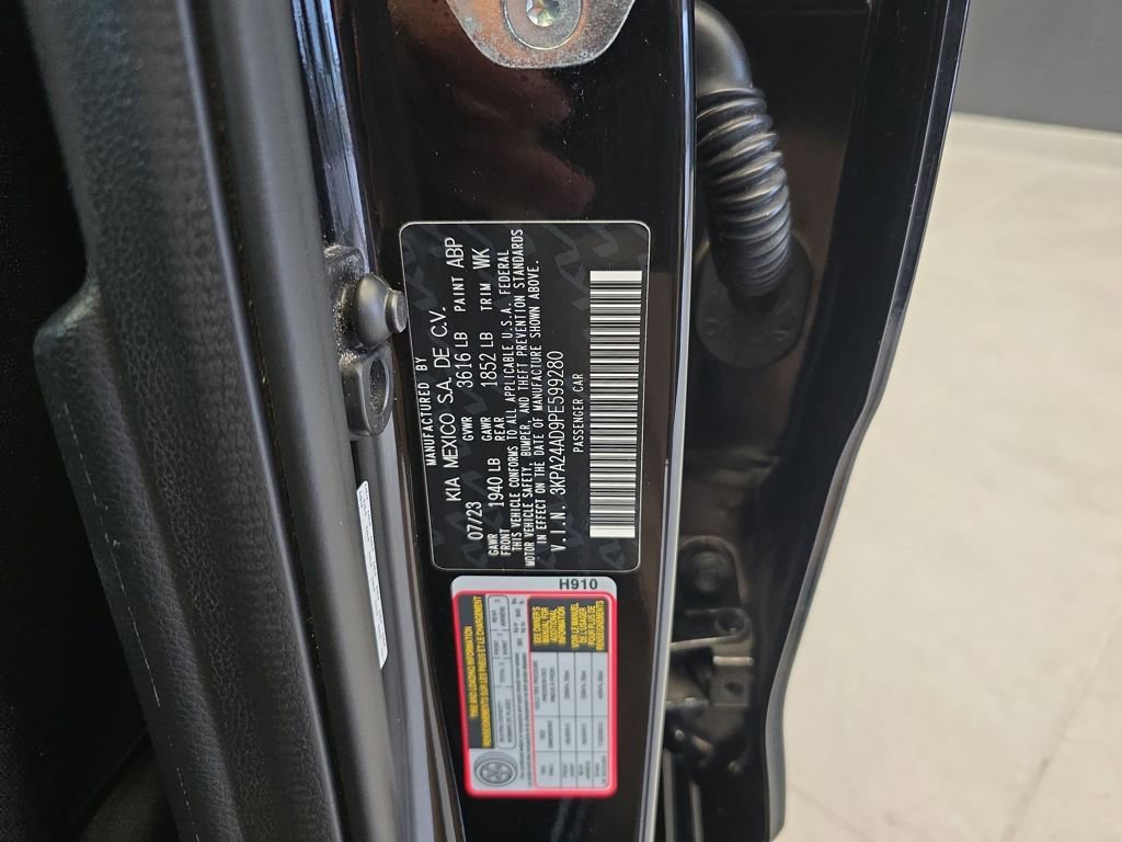 Used 2023 Kia Rio LX image 35