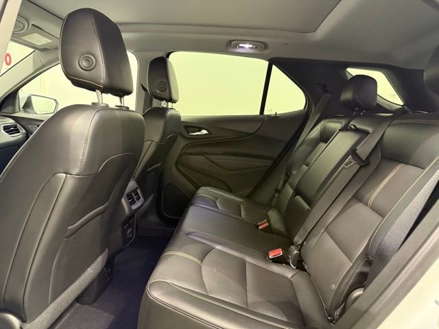 Used 2023 Chevrolet Equinox Premier image 23