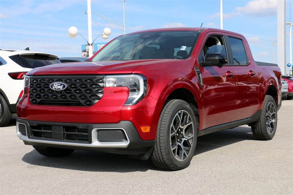 New 2025 Ford Maverick Lariat