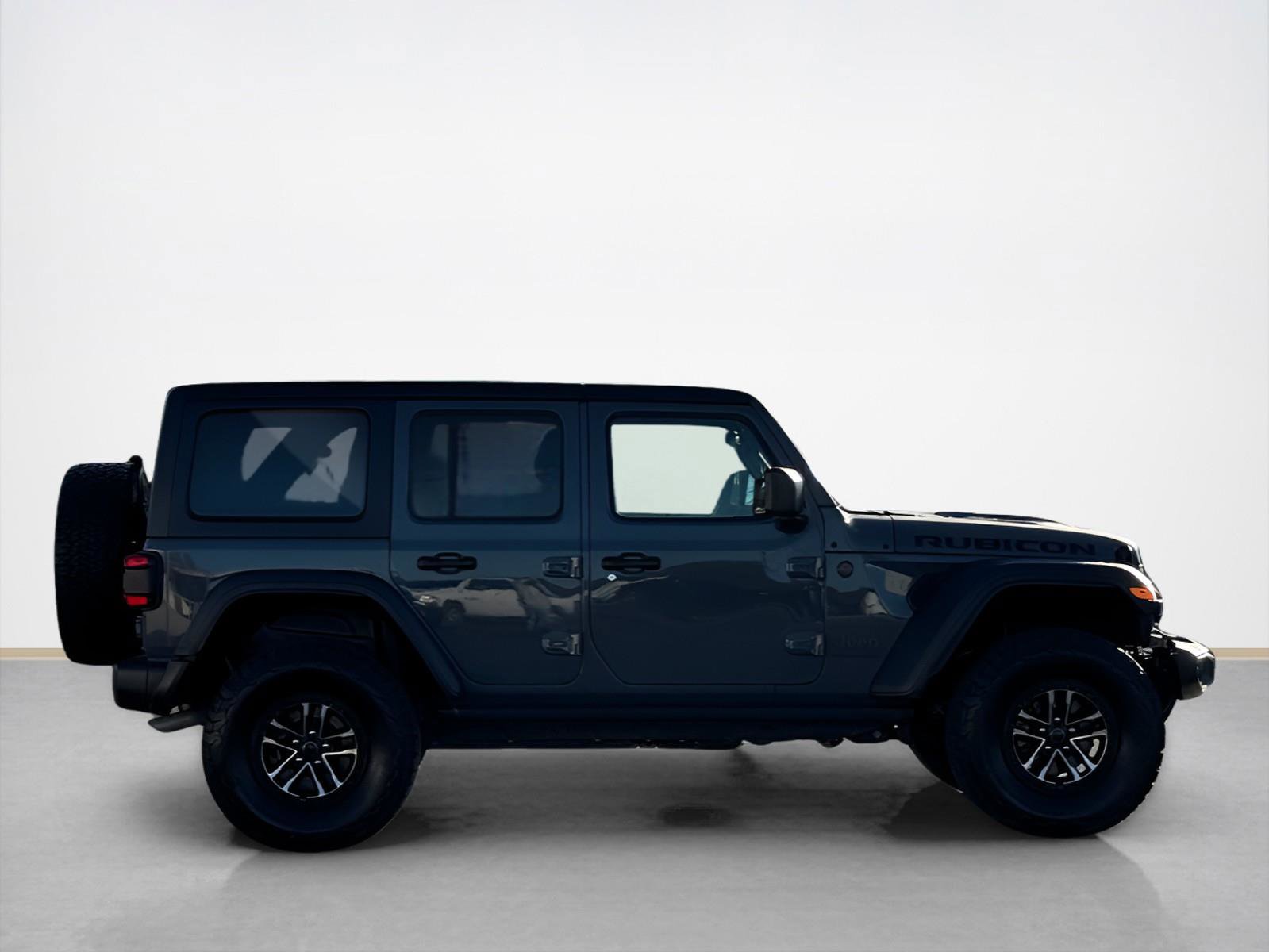 Used 2024 Jeep Wrangler Rubicon w/ XTREMEE 35" Tire Package image 8
