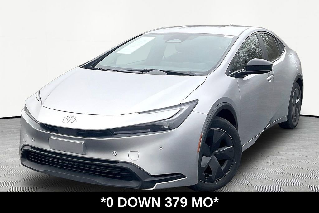 Used 2023 Toyota Prius LE