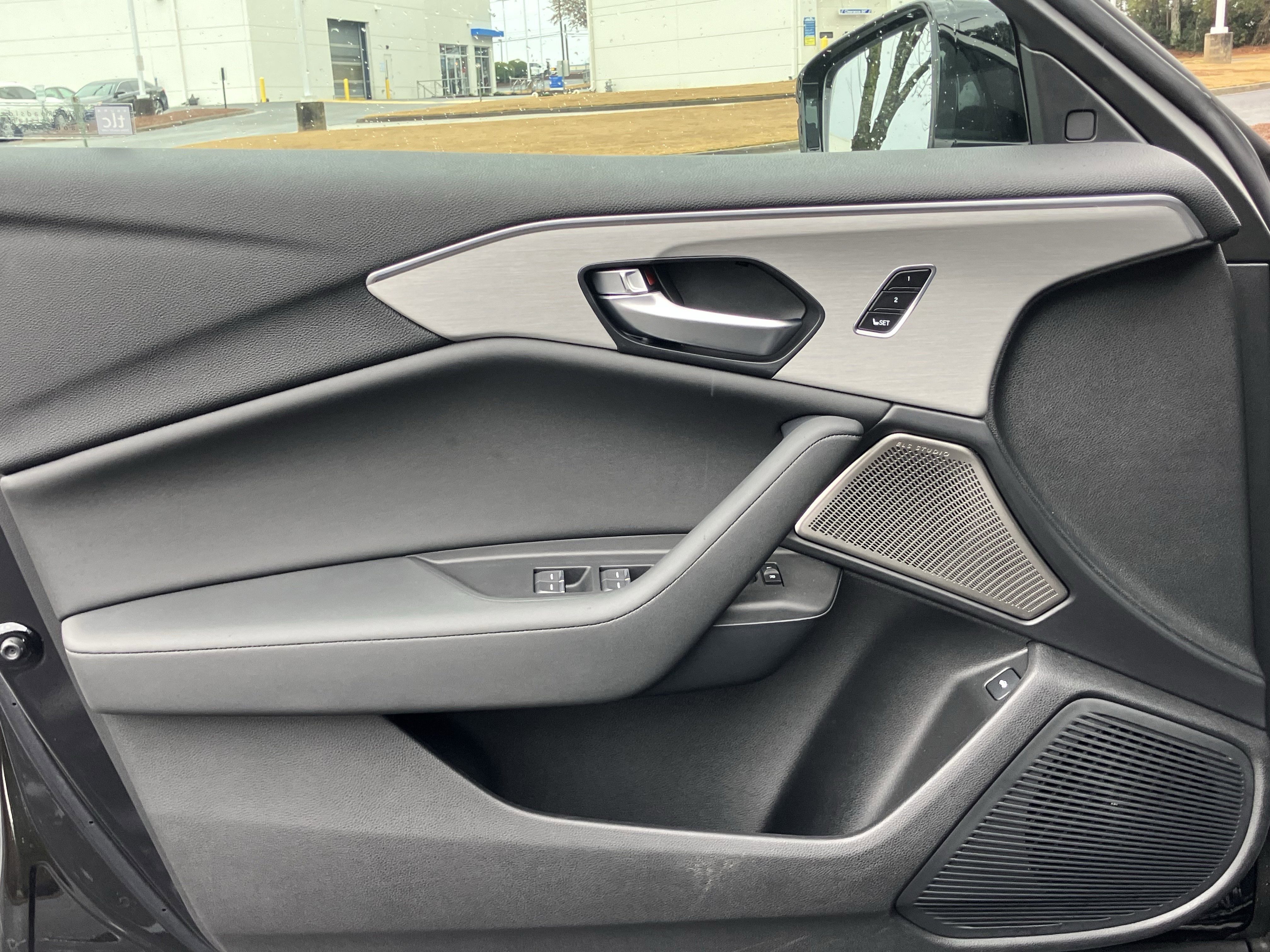 Used 2025 Acura TLX w/ Technology Package image 14