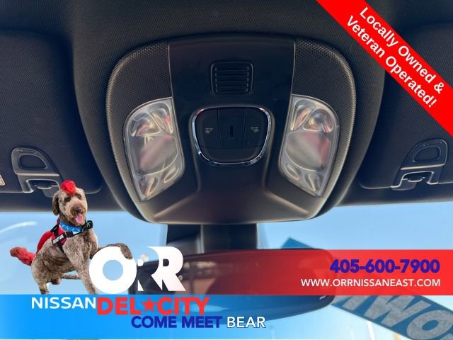 Used 2024 Jeep Compass Latitude image 25