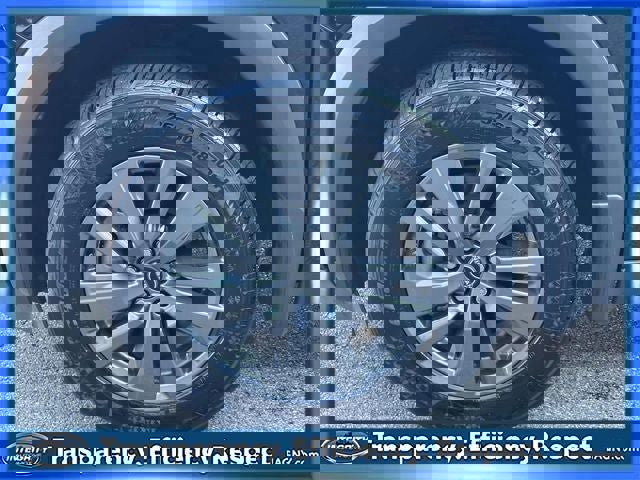 Certified 2024 Nissan Pathfinder SV image 10