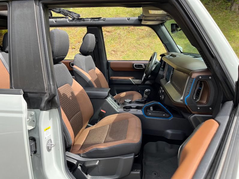 Used 2022 Ford Bronco Outer Banks AWD/4WD image 40