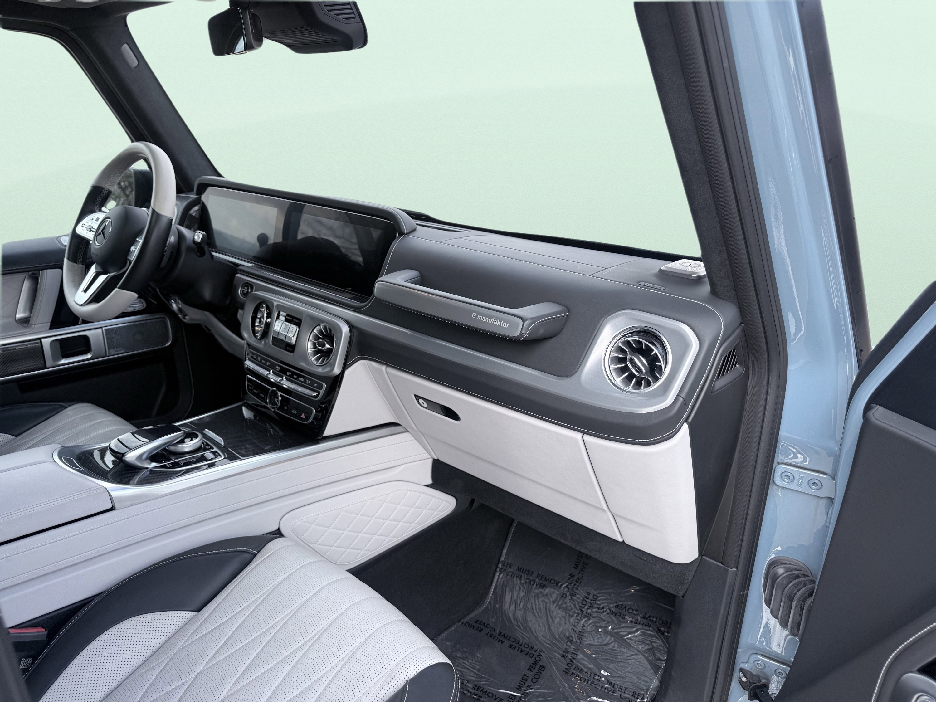 Used 2023 Mercedes-Benz G 550 image 48