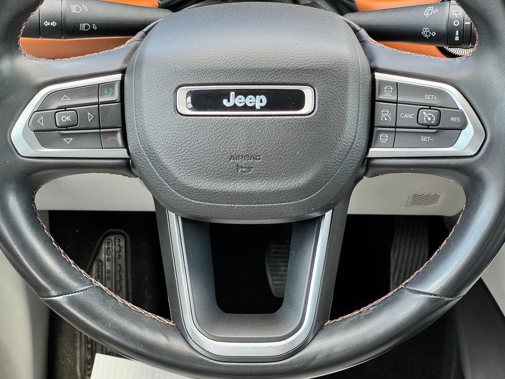 Used 2022 Jeep Compass Limited AWD/4WD image 21