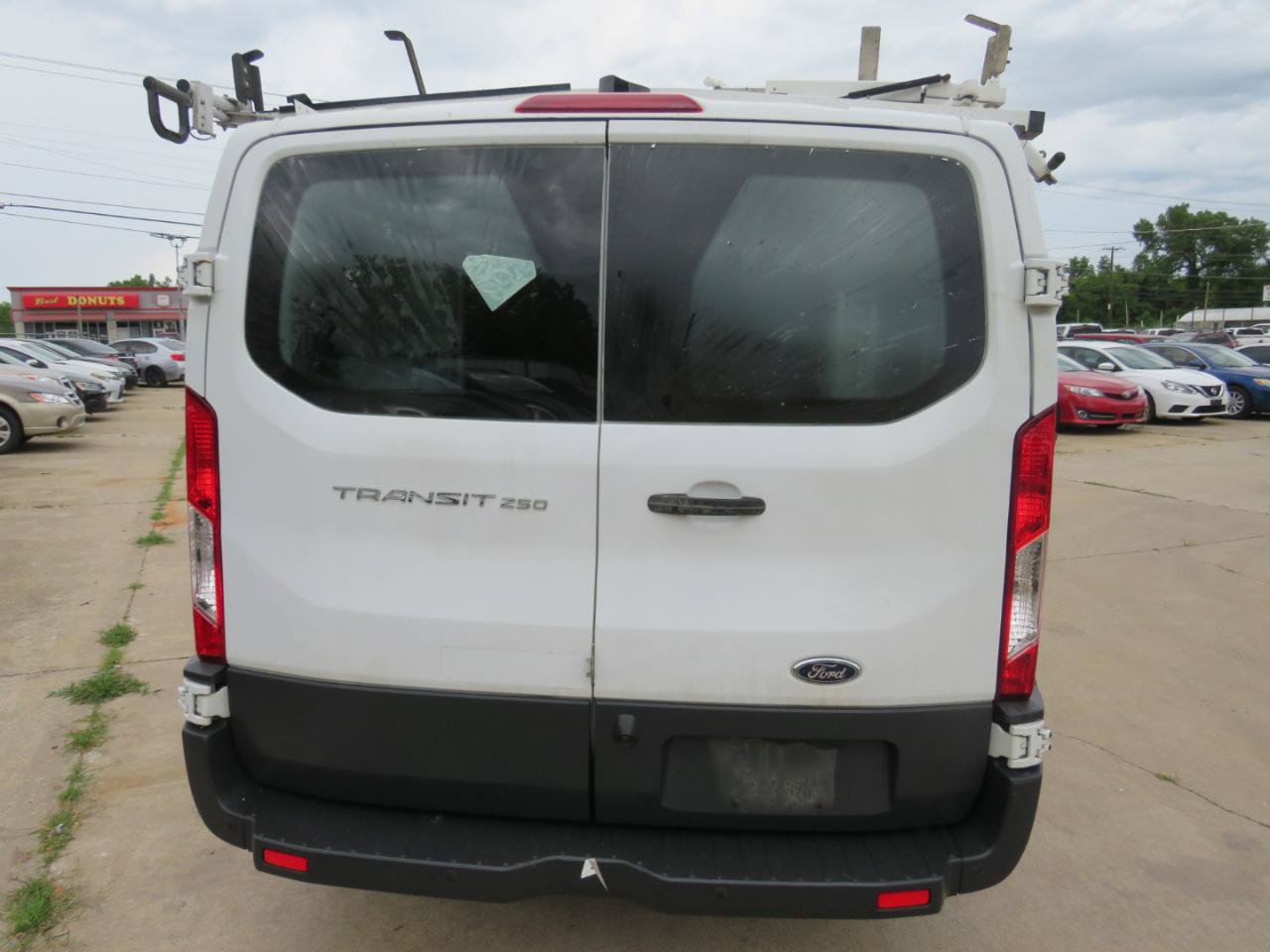 Used 2015 Ford Transit 250 130 Low Roof RWD image 5