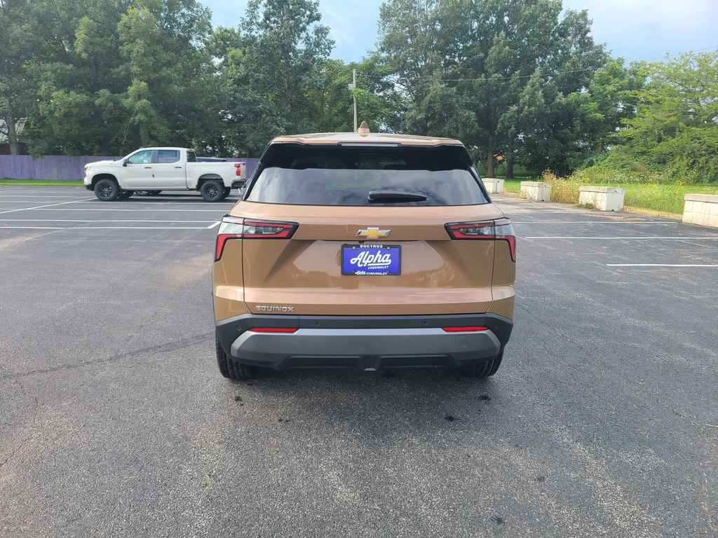 New 2027 Chevrolet Equinox LT FWD image 19