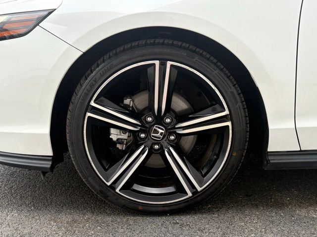 Used 2023 Honda Accord Sport image 9
