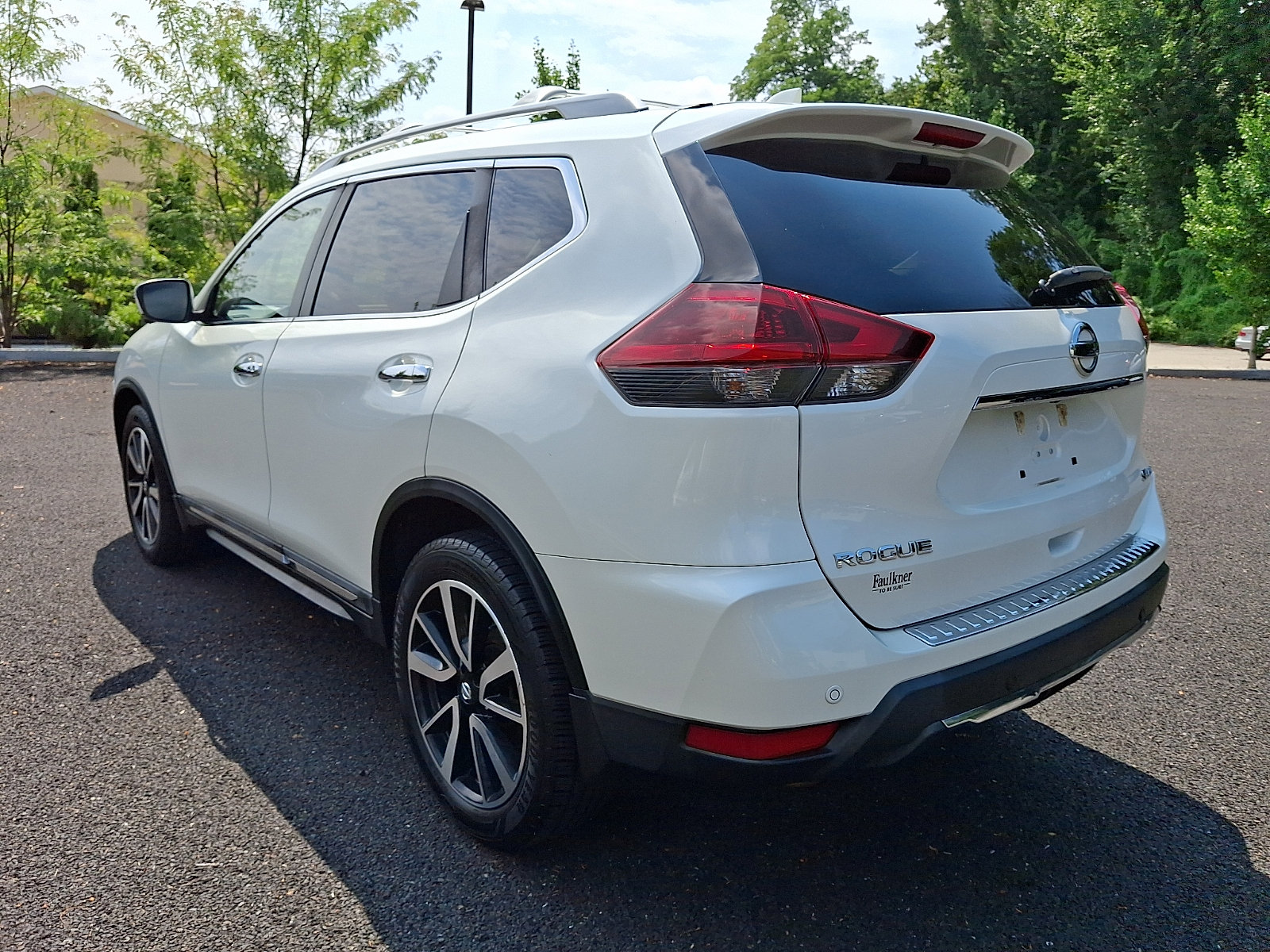 Used 2020 Nissan Rogue SL AWD/4WD image 4
