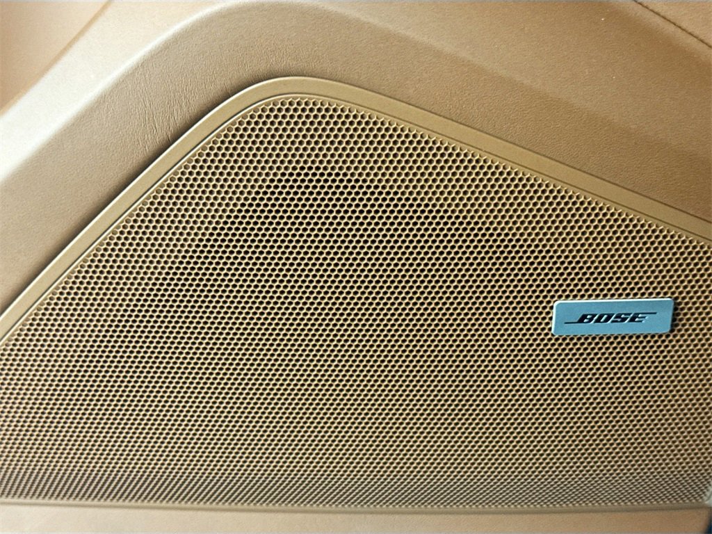 Used 2022 Porsche Cayenne Turbo image 17