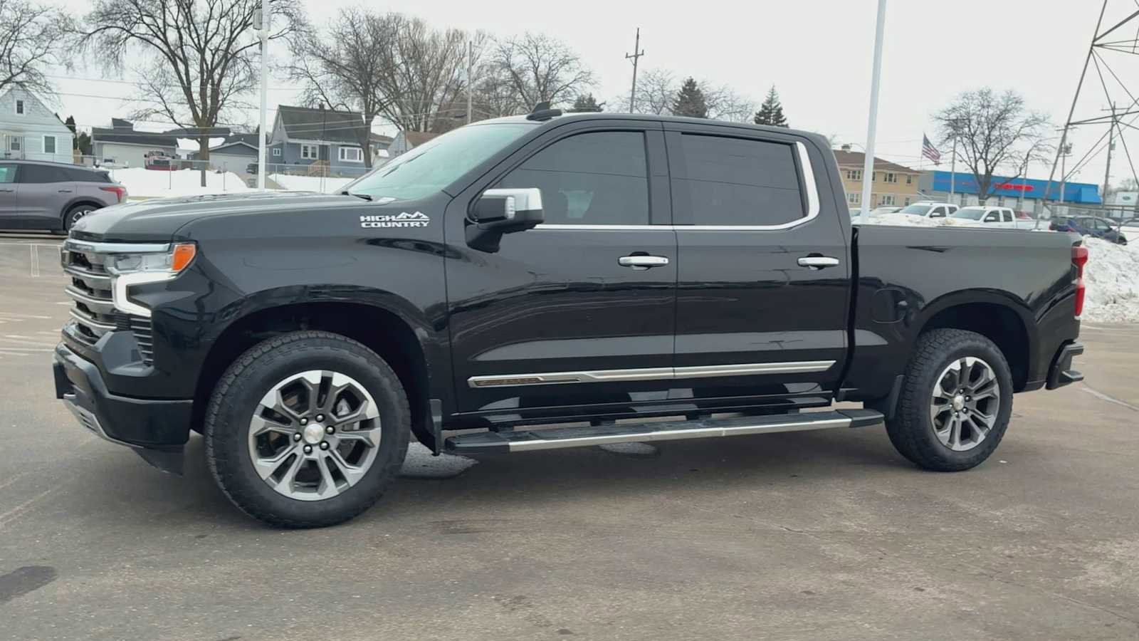 Certified 2022 Chevrolet Silverado 1500 High Country w/ Technology Package image 6