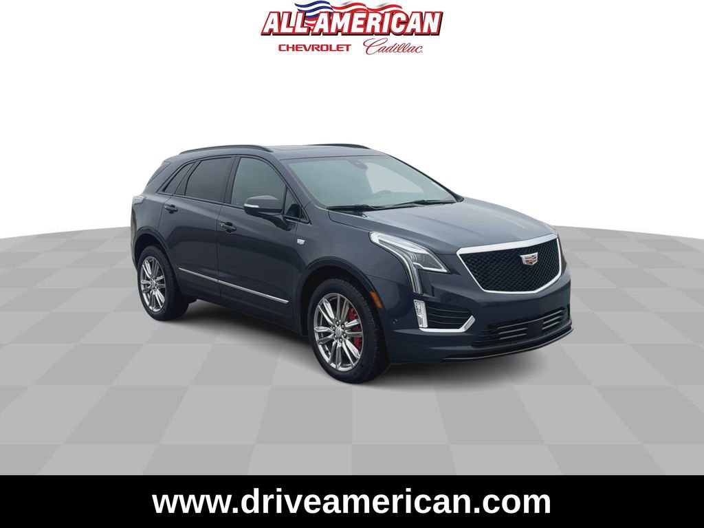Used 2025 Cadillac XT5 Sportv w/ Technology Package image 2