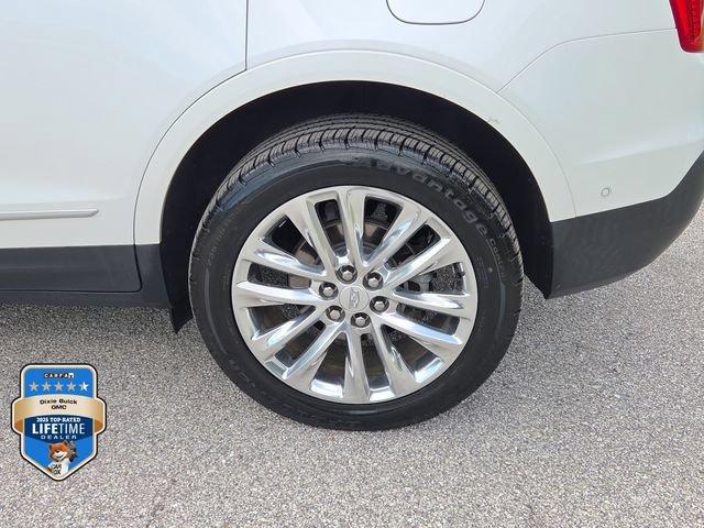 Certified 2018 Cadillac XT5 Platinum w/ Driver Assist Package AWD/4WD image 8