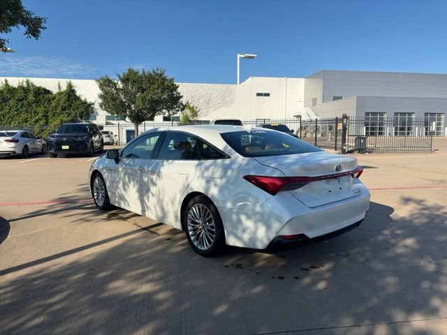 Used 2019 Toyota Avalon Limited w/ Advanced Safety Package FWD image 7