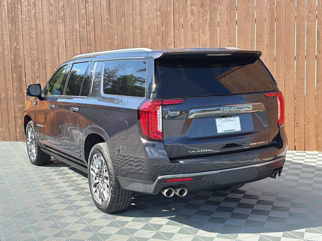 Used 2024 GMC Yukon XL Denali Ultimate AWD/4WD image 20