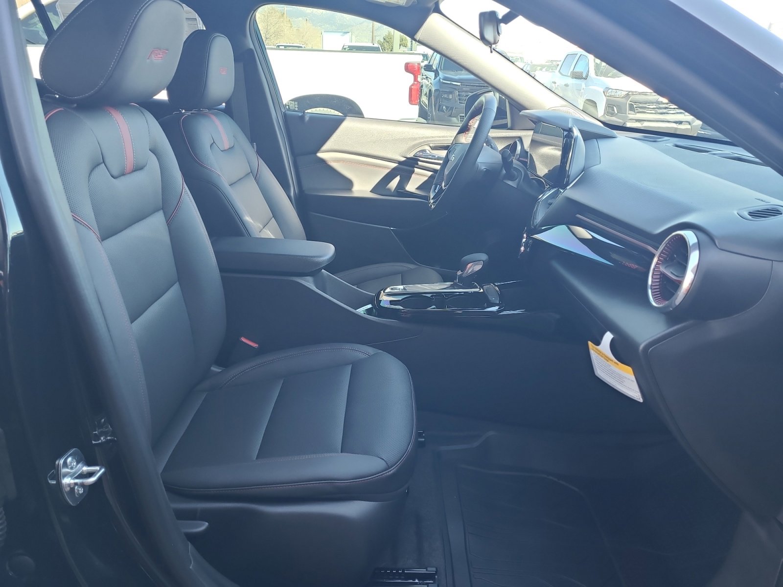 New 2026 Chevrolet Trax RS w/ Driver Confidence Package image 29