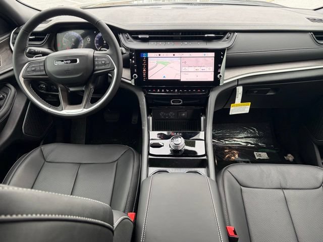 New 2026 Jeep Grand Cherokee Limited AWD/4WD image 36