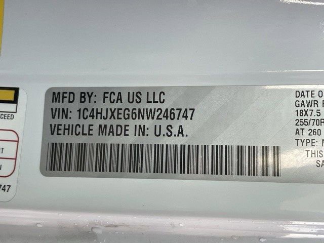 Used 2022 Jeep Wrangler Unlimited Sahara image 36