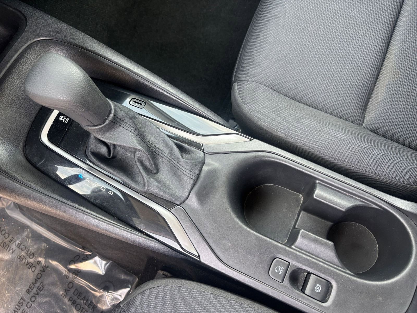 Used 2025 Toyota Corolla LE image 40