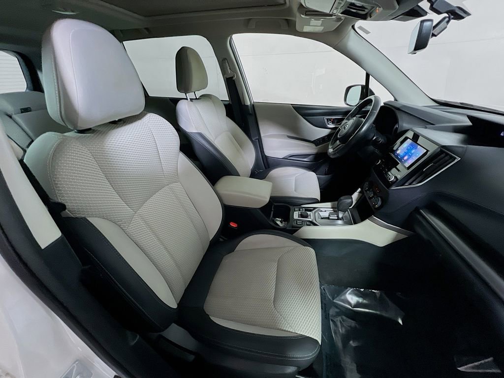 Used 2023 Subaru Forester Premium image 24