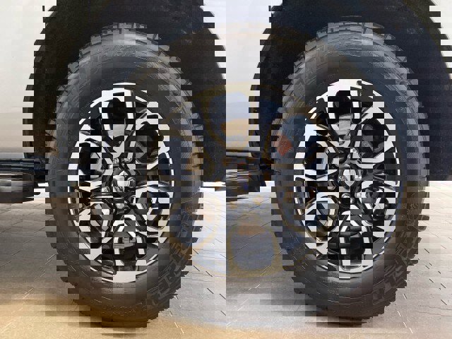 Used 2023 Ford Expedition Max XLT image 27