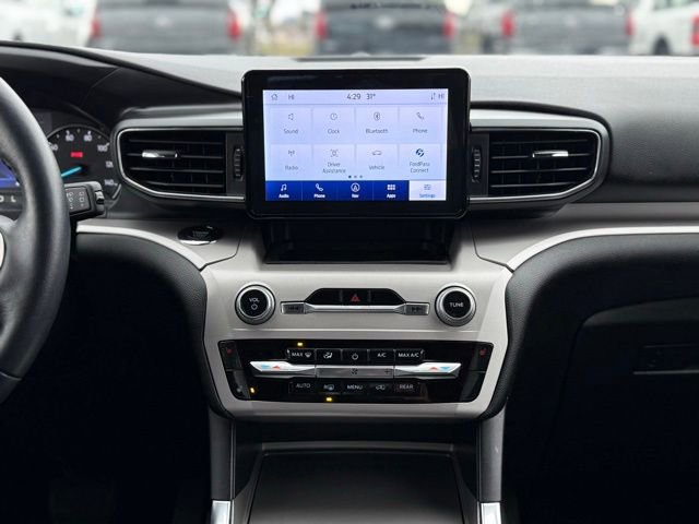 Used 2023 Ford Explorer XLT w/ Equipment Group 202A image 24