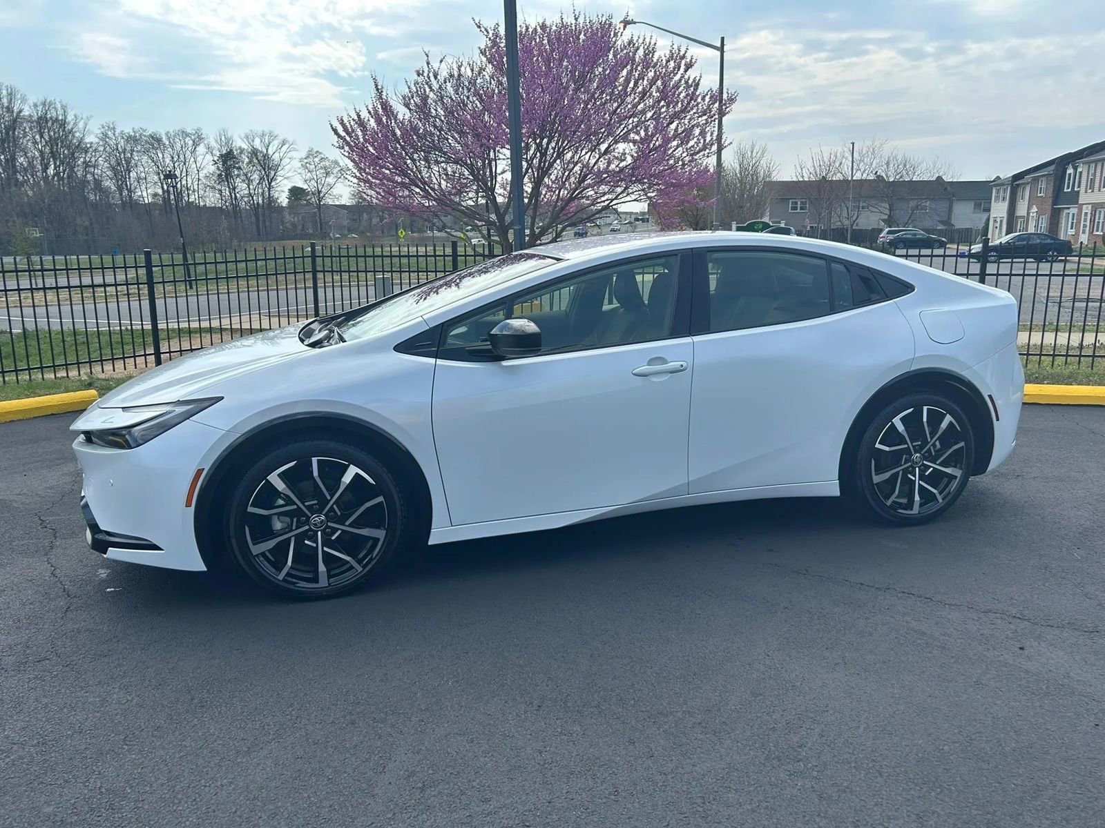 Used 2026 Toyota Prius Plug-In Hybrid FWD image 22