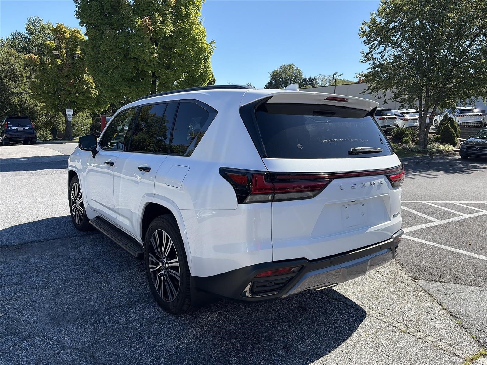 Used 2025 Lexus LX 600 4WD w/ Appearance Package image 3