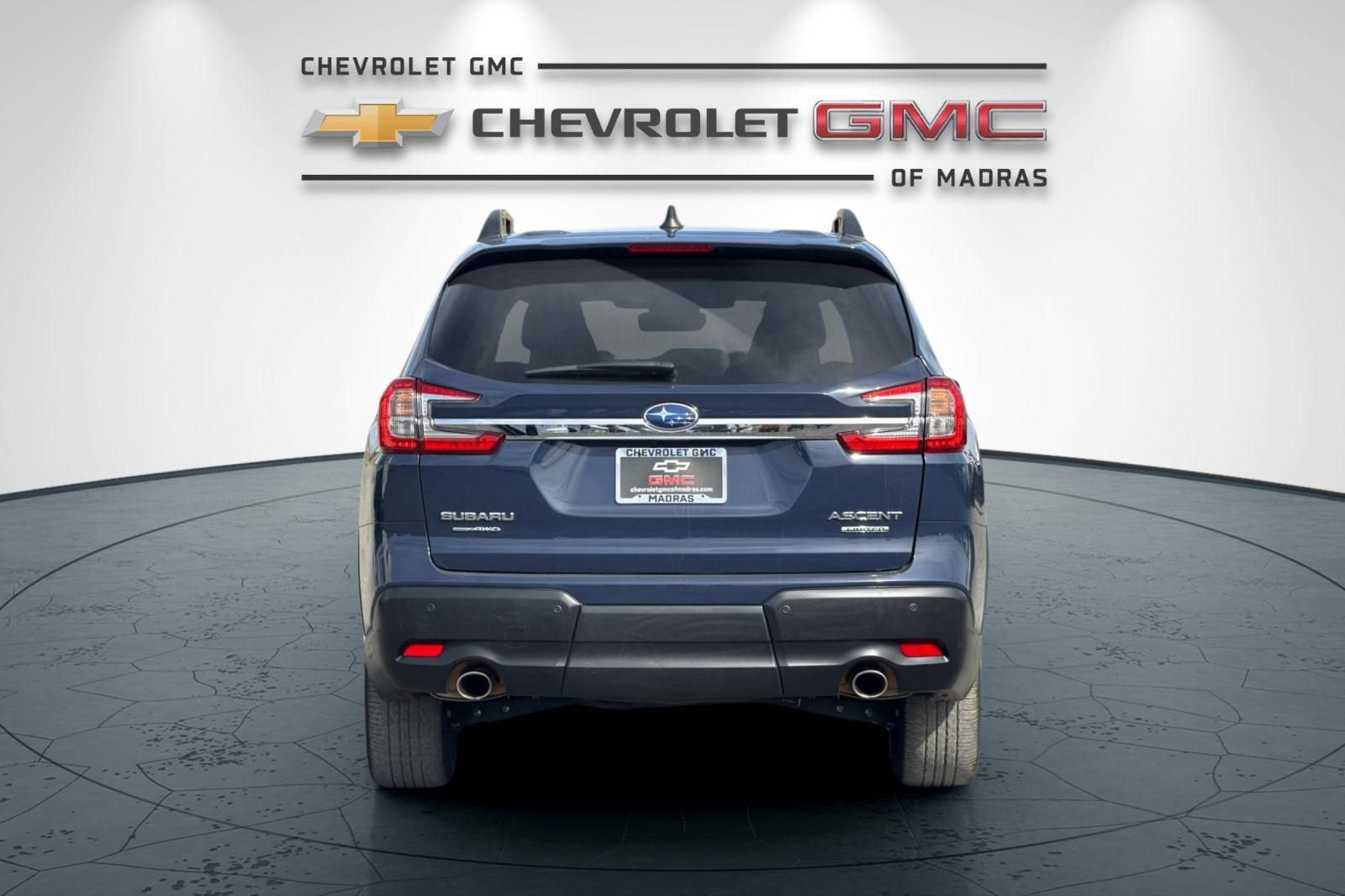 Used 2023 Subaru Ascent Limited AWD/4WD image 4
