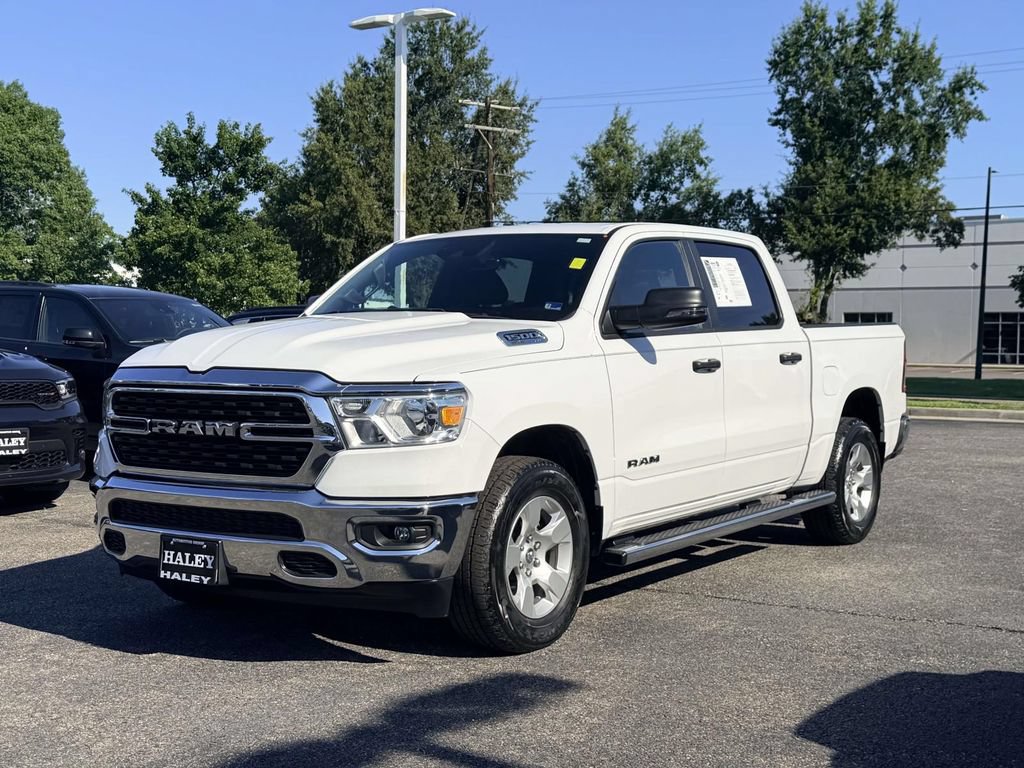 Used 2024 RAM 1500 Big Horn AWD/4WD image 5
