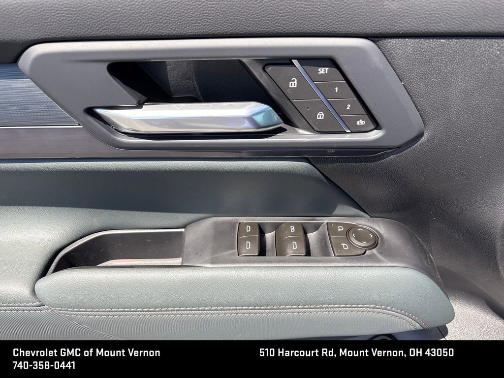 New 2026 GMC Terrain AT4 w/ Convenience Package III AWD/4WD image 15