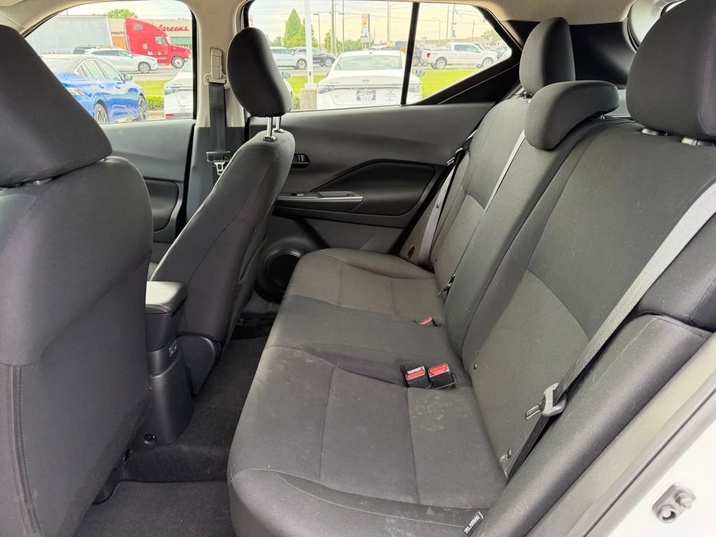 Certified 2025 Nissan Kicks Play S FWD image 11