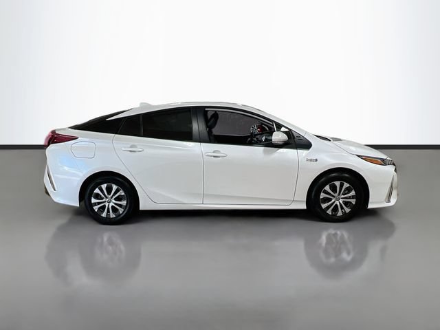 Used 2022 Toyota Prius Prime XLE FWD image 8