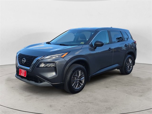 Used 2023 Nissan Rogue S image 1