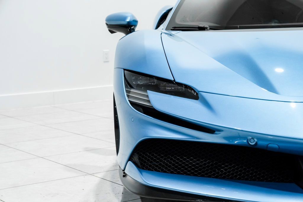 Used 2022 Ferrari SF90 Spider image 48