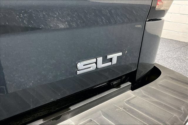 Used 2017 GMC Sierra 1500 SLT w/ SLT Premium Package AWD/4WD image 23